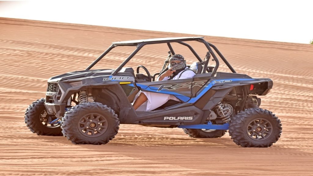 Desert-dune-buggy-Dubai-tours